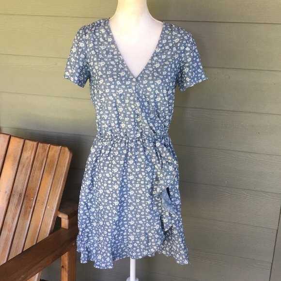 J. Crew Mercantile Floral Chambray Faux Wrap Dress - Picture 2 of 9